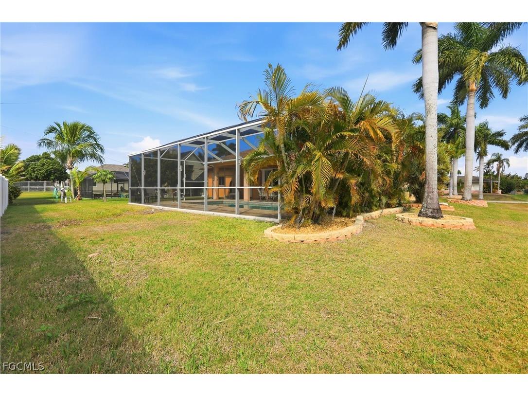 1006 SW 22nd Terrace Cape Coral FL 33991 2026010195 image39