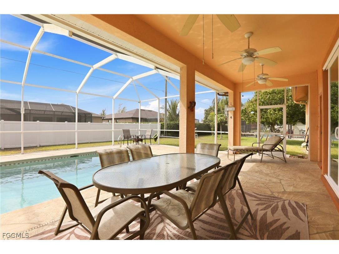 1006 SW 22nd Terrace Cape Coral FL 33991 2026010195 image6