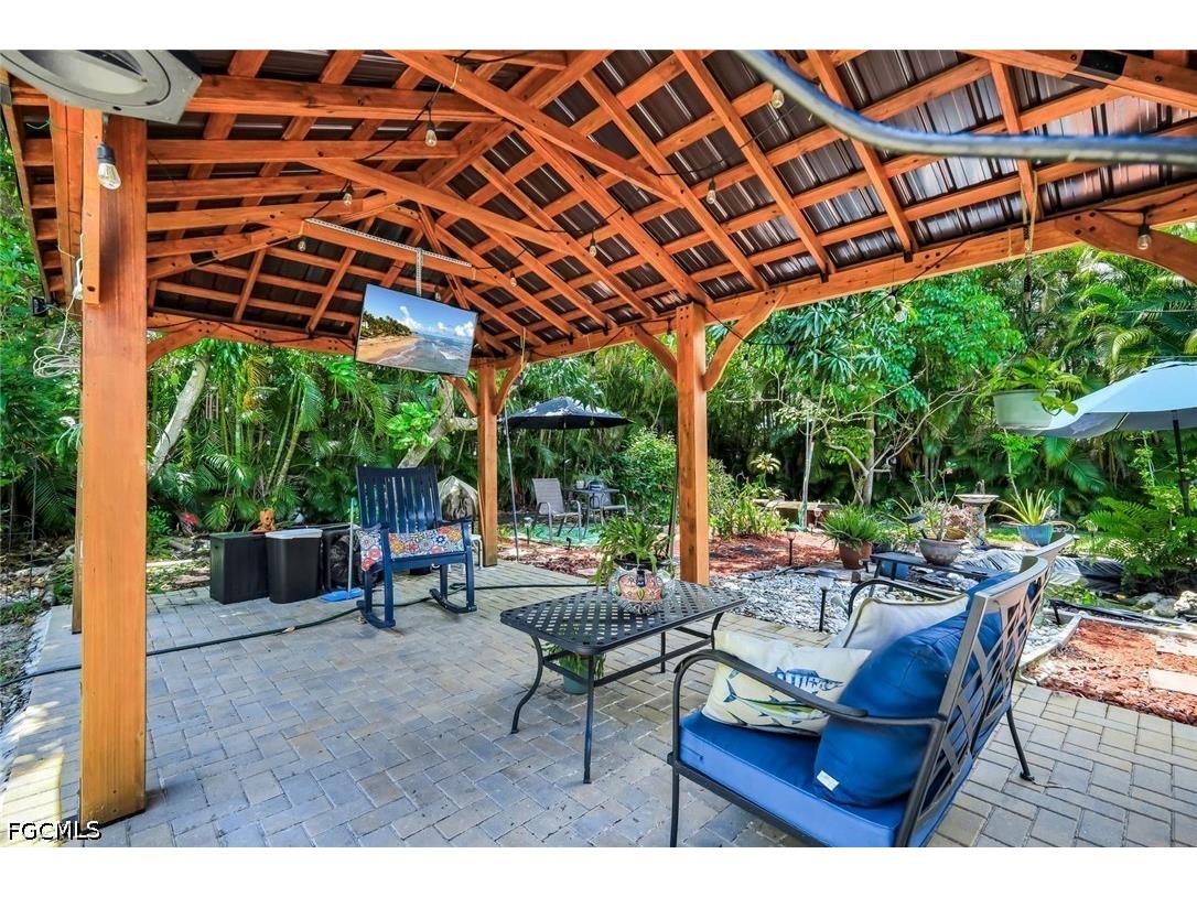 1006 SW 9th Avenue Cape Coral FL 33991 2026021655 image25