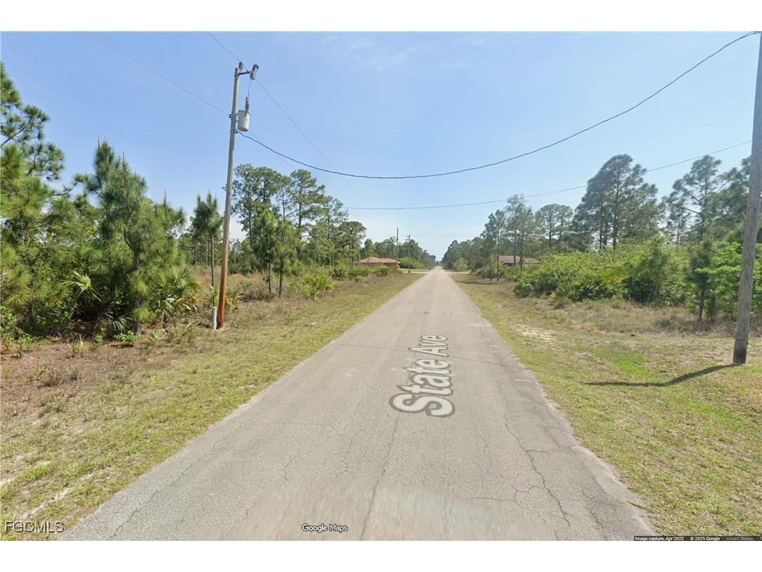 1006 State Avenue Lehigh Acres FL 33972 2025018925 image3