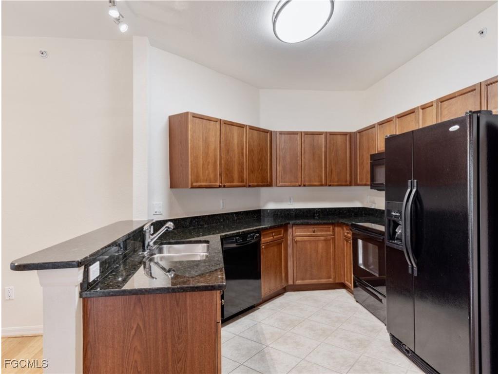 10060 Lake Cove Drive #102 Fort Myers FL 33908 2025011087 image17