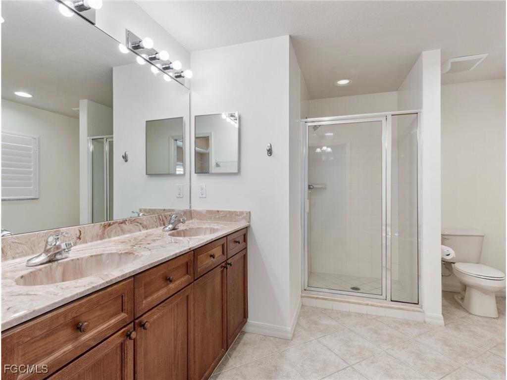 10060 Lake Cove Drive #102 Fort Myers FL 33908 2025011087 image24