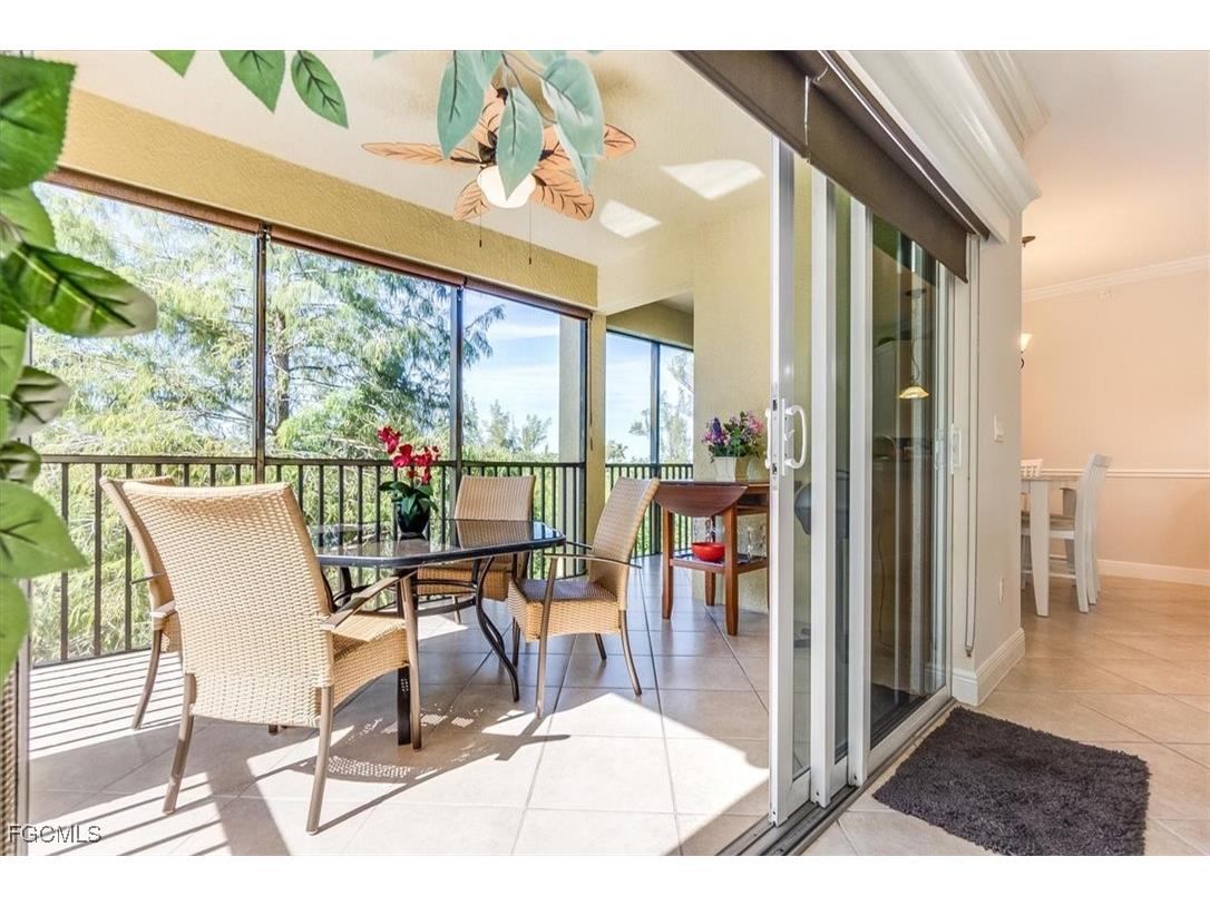 10060 Lake Cove Drive #202 Fort Myers FL 33908 2025014451 image1