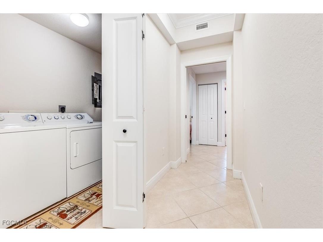 10060 Lake Cove Drive #202 Fort Myers FL 33908 2025014451 image27