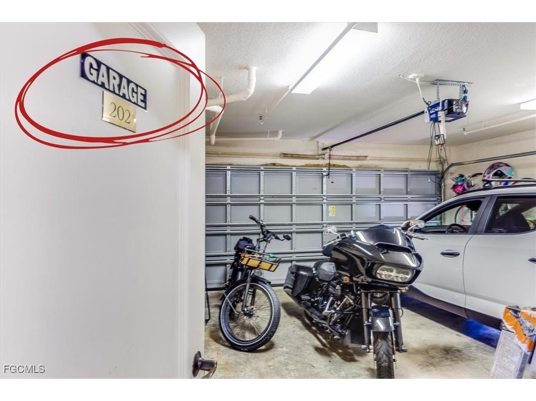 10060 Lake Cove Drive #202 Fort Myers FL 33908 2025014451 image30