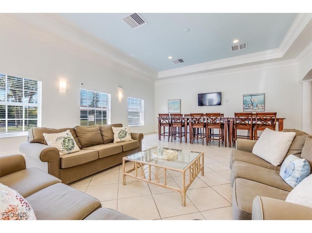 10060 Lake Cove Drive #202 Fort Myers FL 33908 2025014451 image38