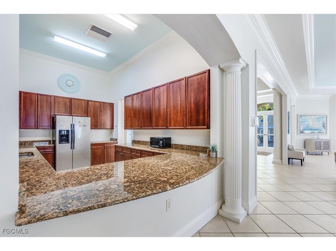 10060 Lake Cove Drive #202 Fort Myers FL 33908 2025014451 image39