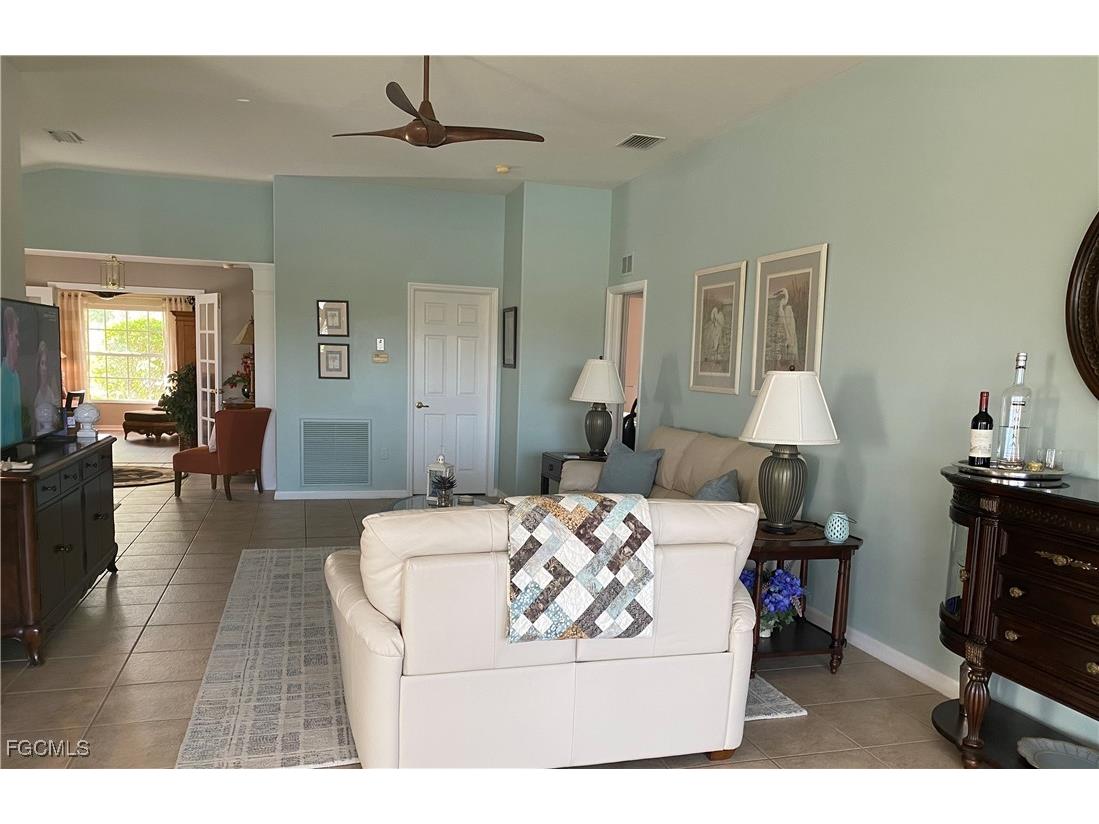 10063 Majestic Avenue Fort Myers FL 33913 2025009396 image7