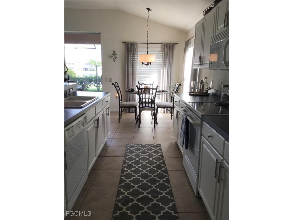 10063 Majestic Avenue Fort Myers FL 33913 2025009396 image9