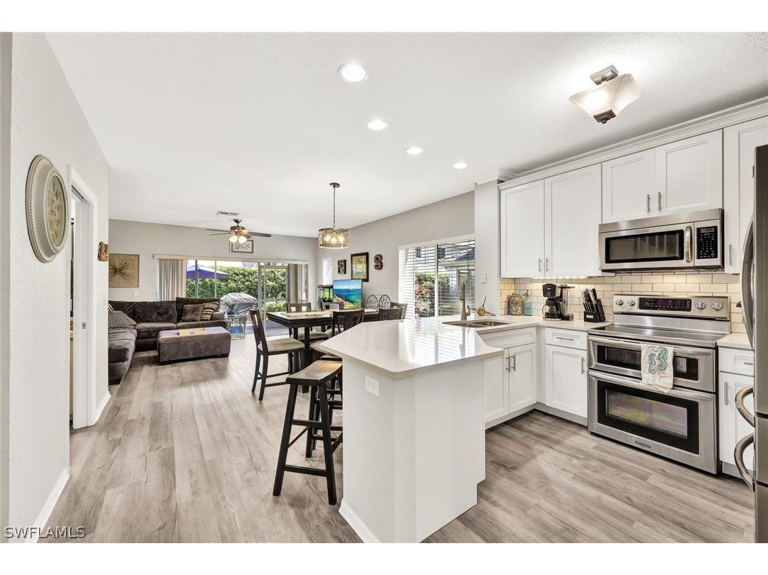 10065 Pacific Pines Avenue Fort Myers FL 33966 224029427 image1