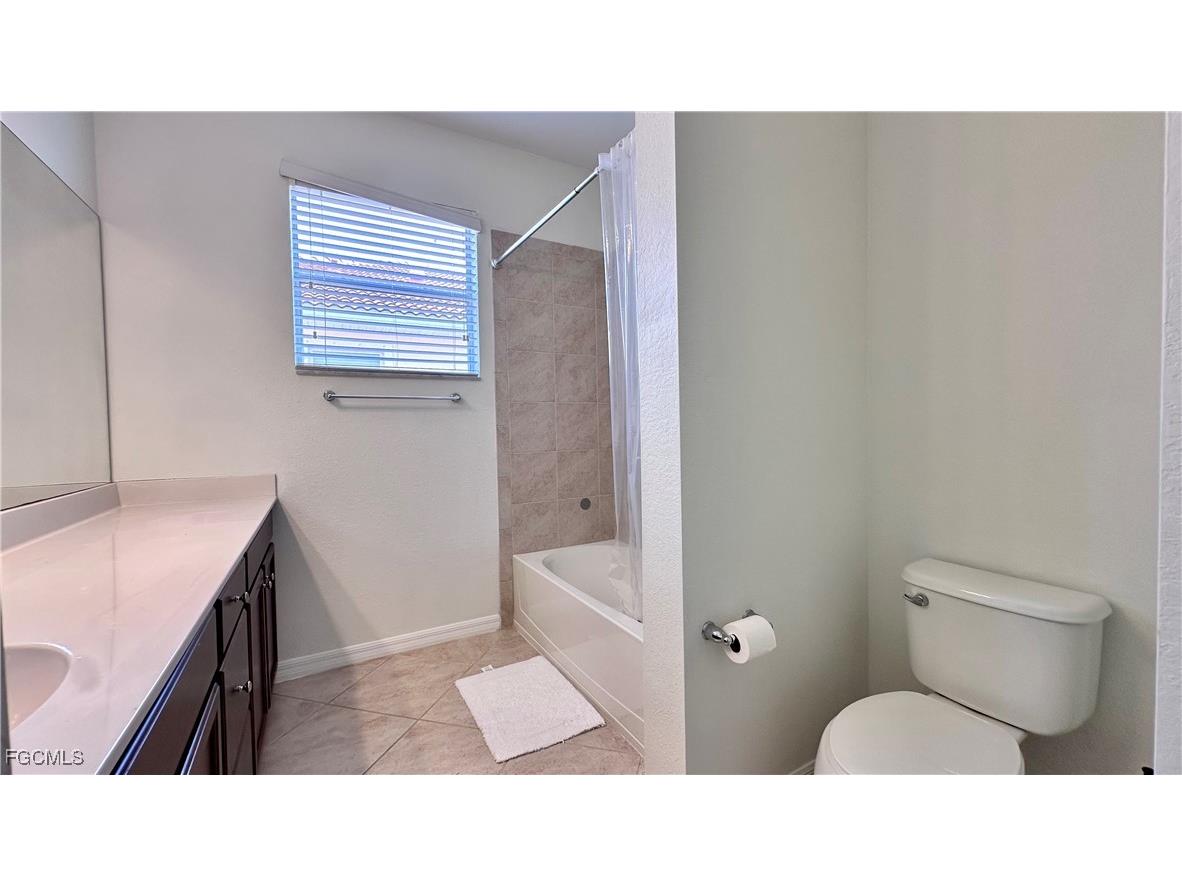 10066 Via Colomba Circle Fort Myers FL 33966 2025007549 image18