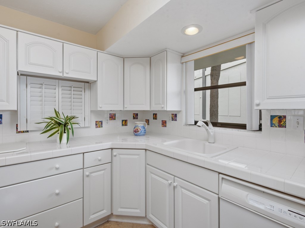 1007 Anglers Cove #J204 Marco Island FL 34145 226021956 image7