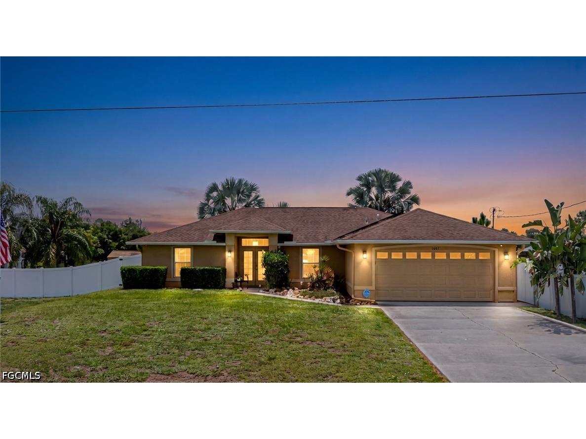 1007 Chaplin Avenue Lehigh Acres FL 33971 2026029573 image1