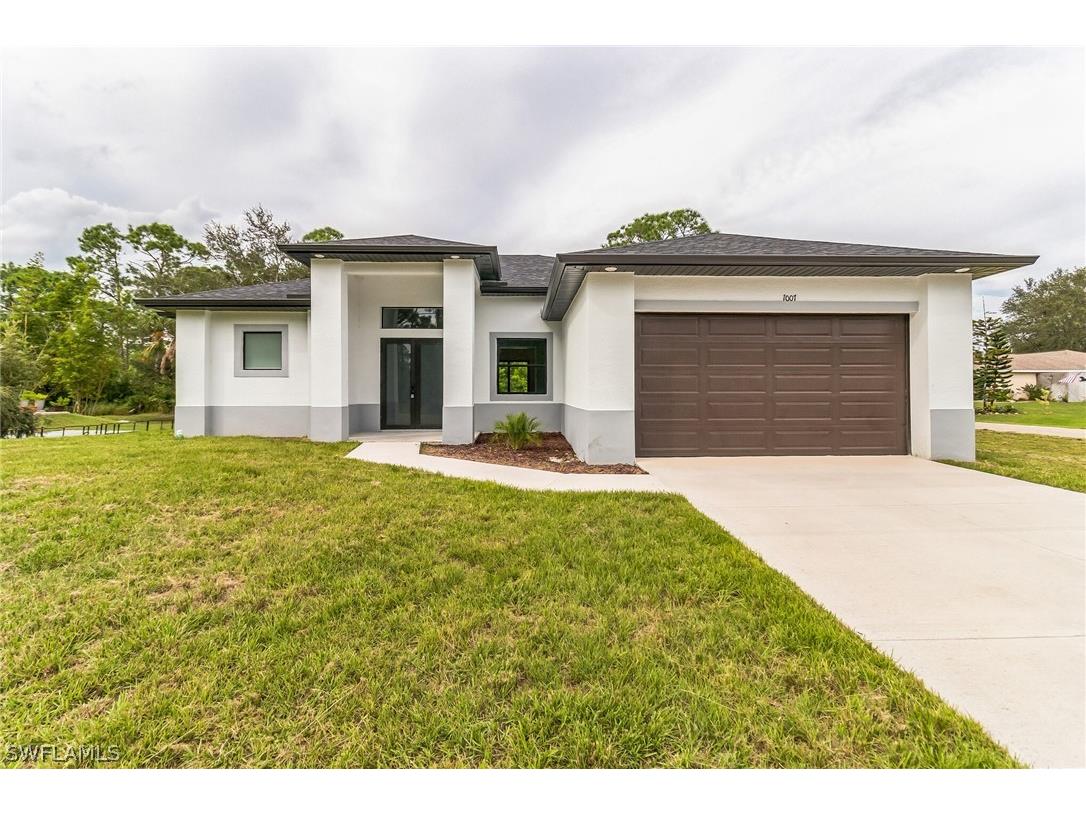 1007 E 5th Street Lehigh Acres FL 33972 224036444 image1