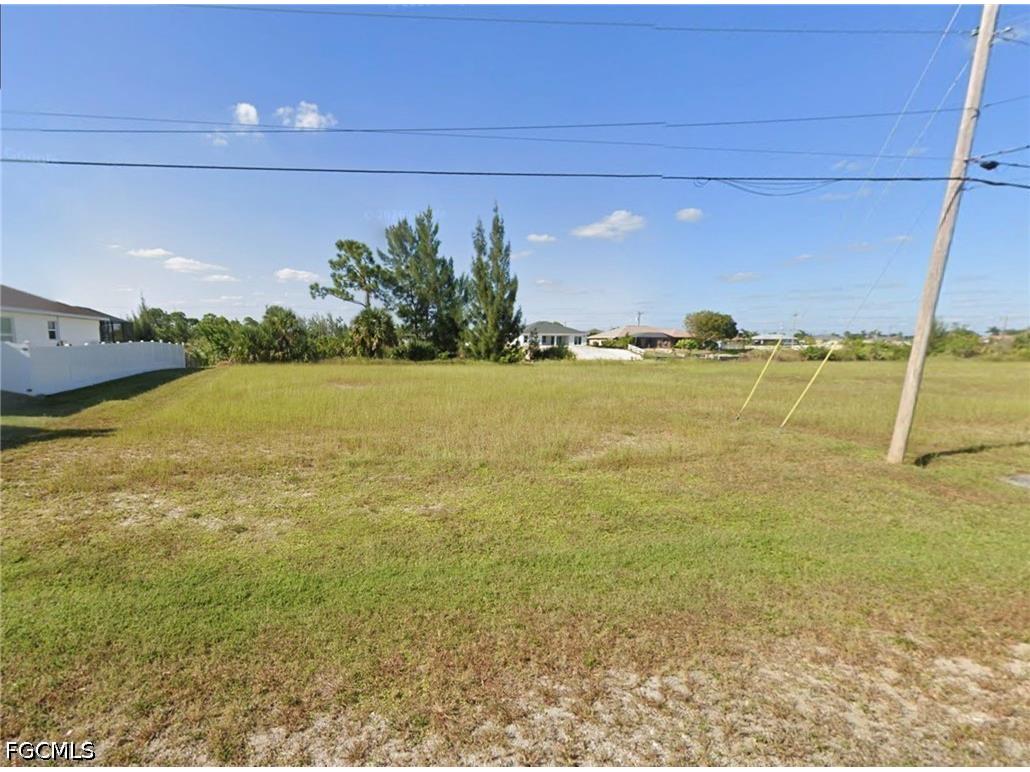 1007 NE 37th Terrace Cape Coral FL 33909 2026024906 image6