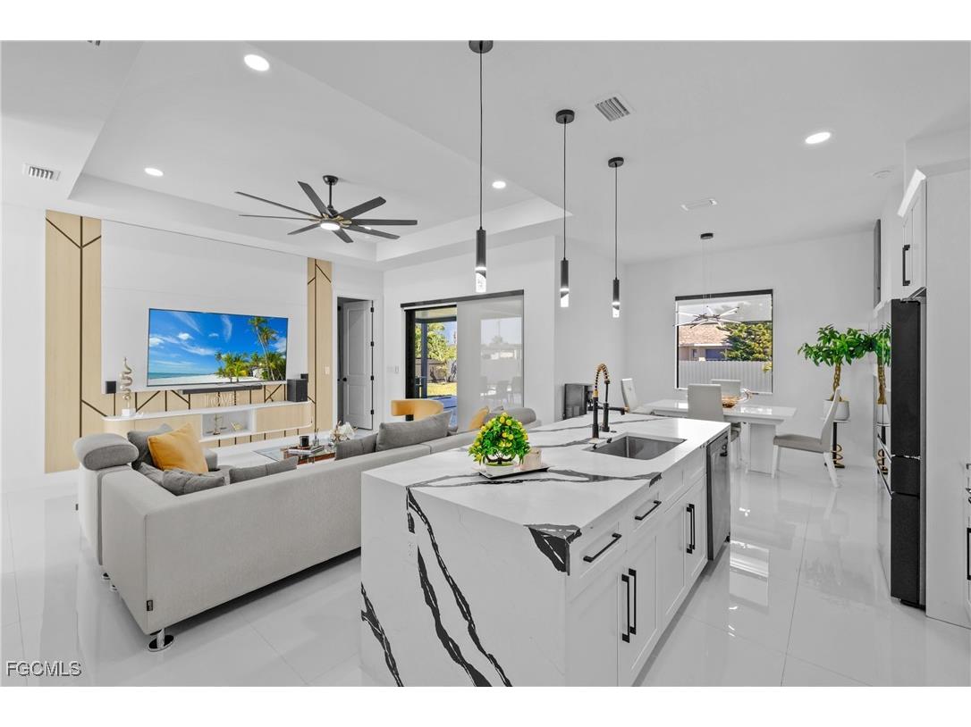 1007 NW 19th Street Cape Coral FL 33993 2025020356 image12