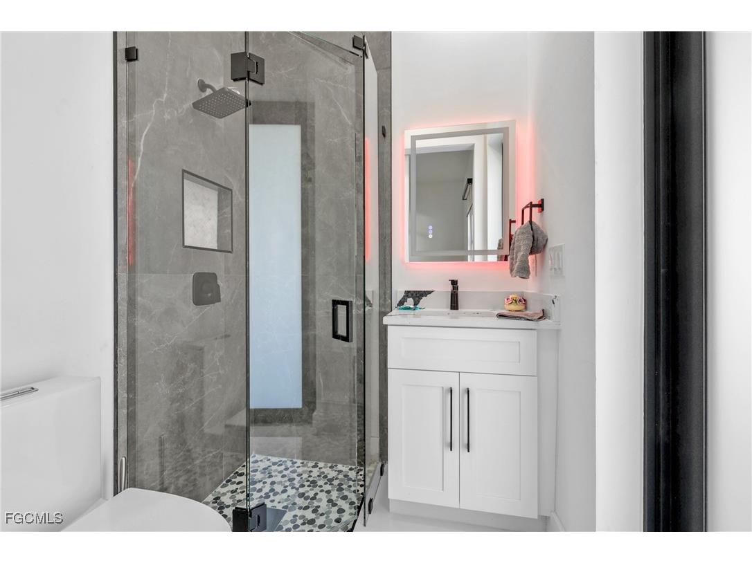 1007 NW 19th Street Cape Coral FL 33993 2025020356 image21