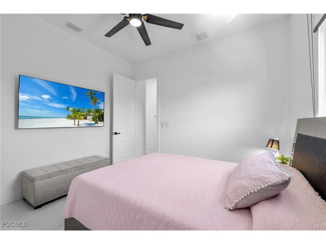 1007 NW 19th Street Cape Coral FL 33993 2025020356 image23