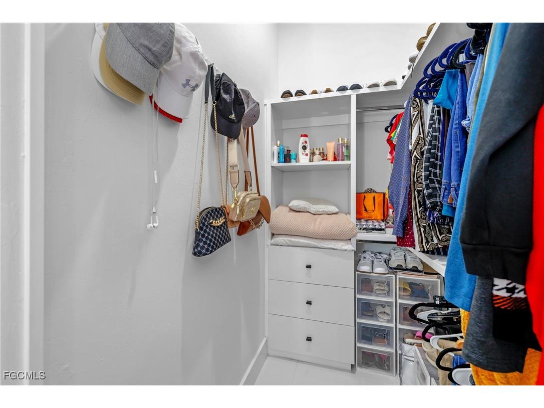 1007 NW 19th Street Cape Coral FL 33993 2025020356 image24