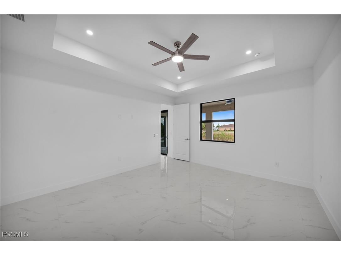 1007 NW 23rd Avenue Cape Coral FL 33993 2025025105 image18