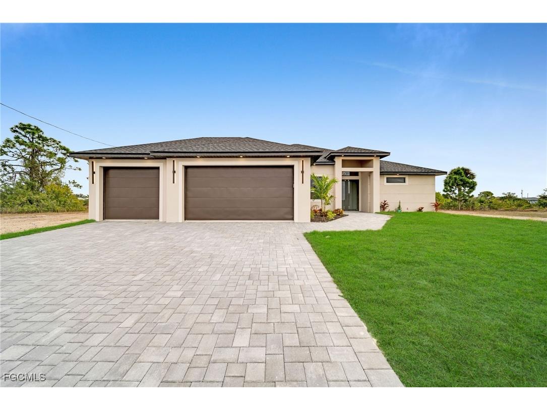 1007 NW 23rd Avenue Cape Coral FL 33993 2025025105 image2