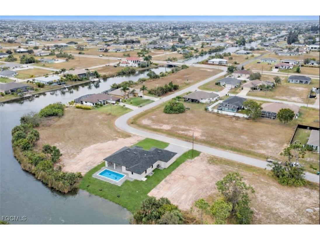 1007 NW 23rd Avenue Cape Coral FL 33993 2025025105 image38