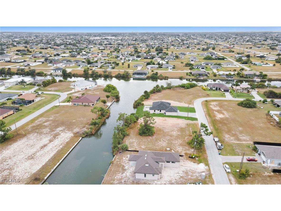 1007 NW 23rd Avenue Cape Coral FL 33993 2025025105 image39