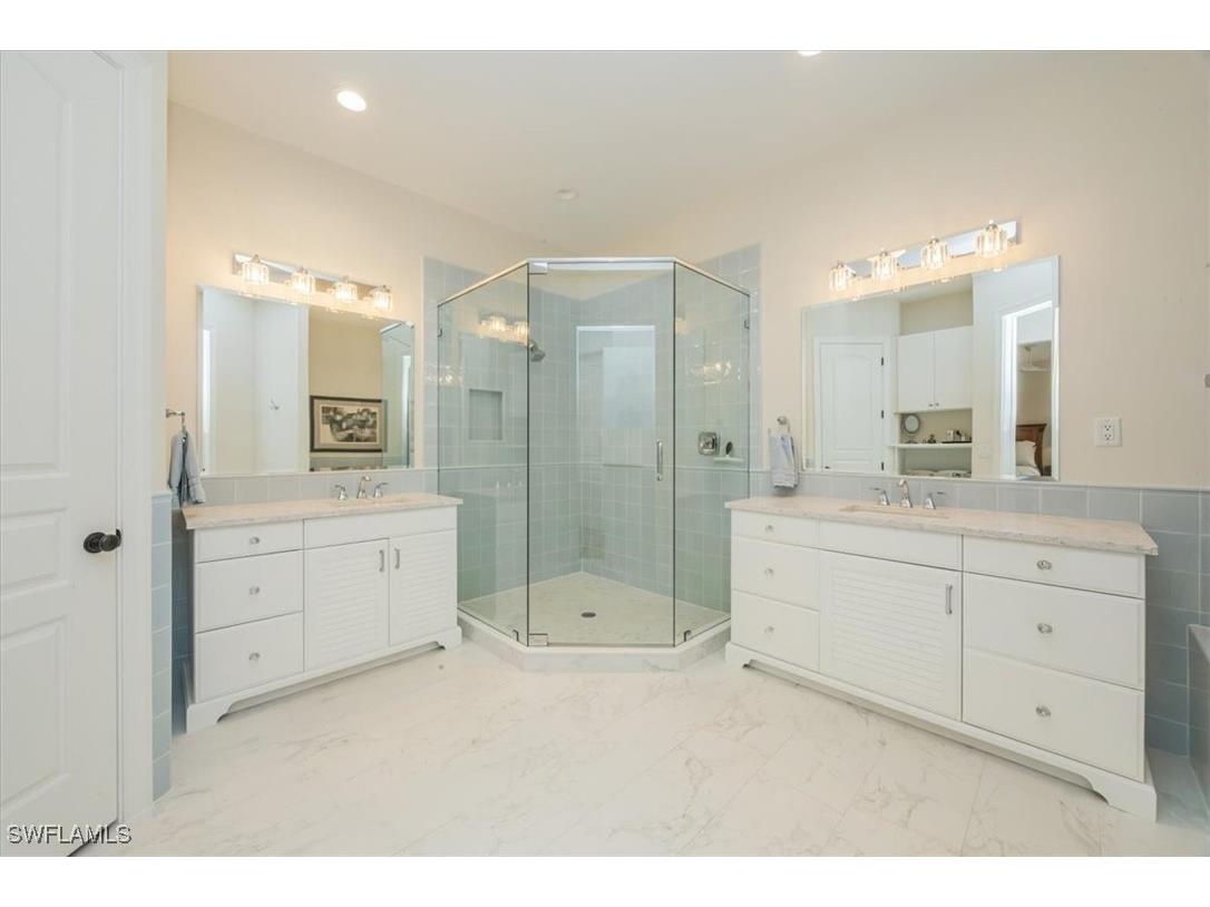 1007 Tivoli Drive Naples FL 34104 225078430 image12