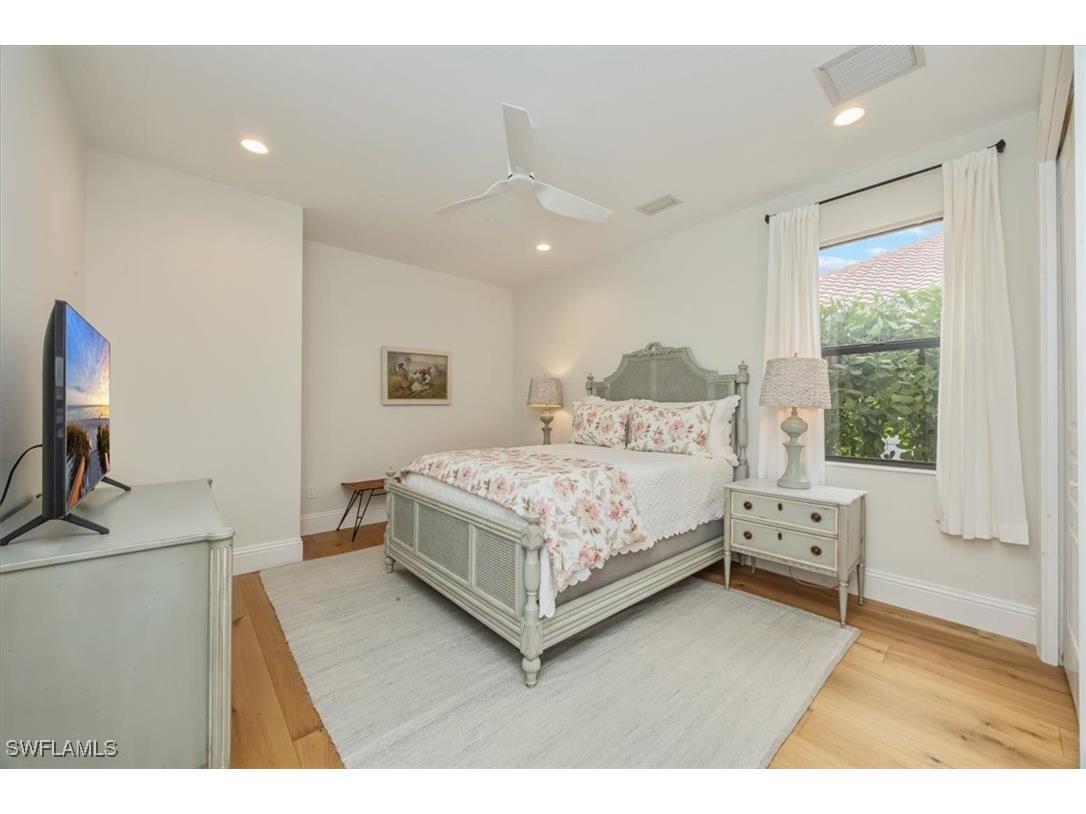 1007 Tivoli Drive Naples FL 34104 225078430 image15