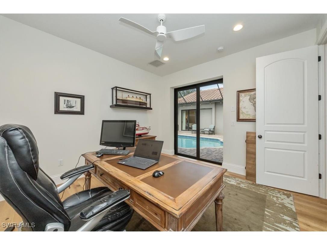 1007 Tivoli Drive Naples FL 34104 225078430 image17