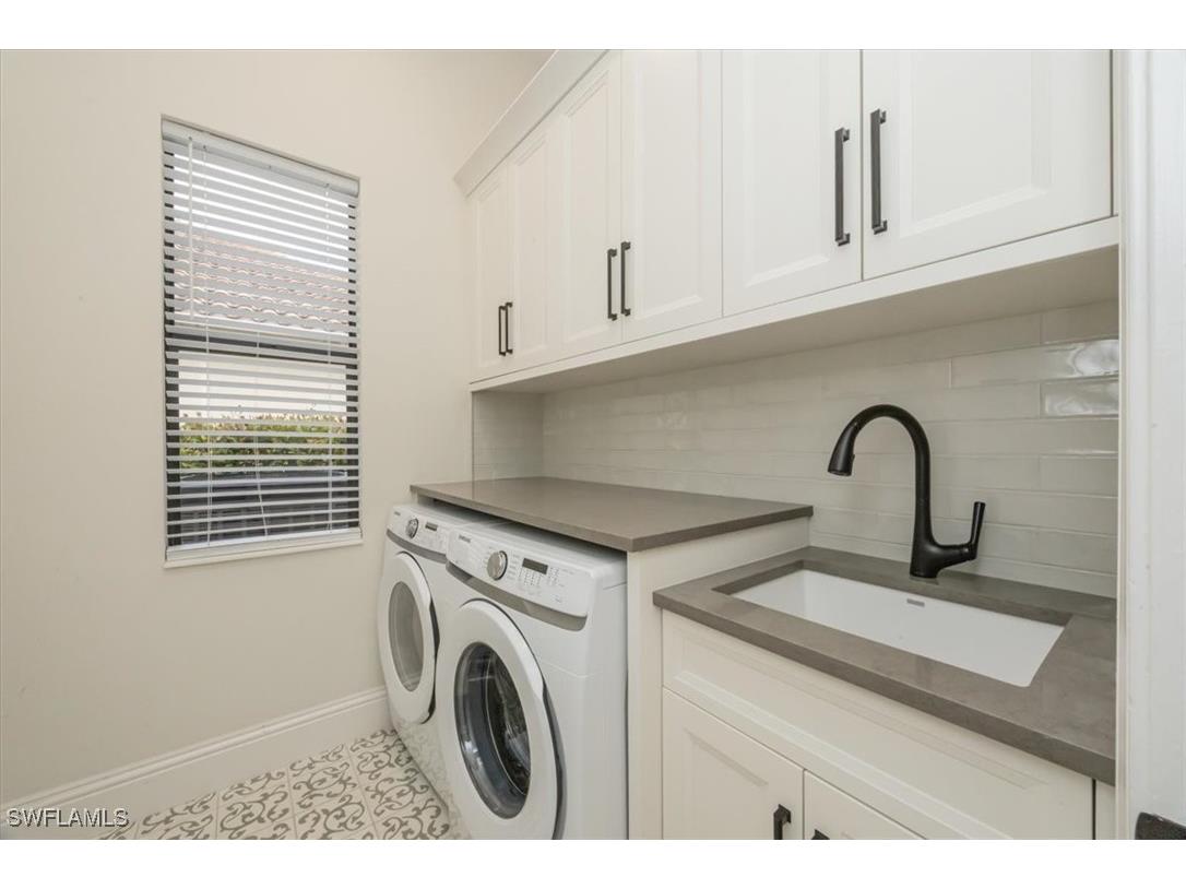 1007 Tivoli Drive Naples FL 34104 225078430 image19