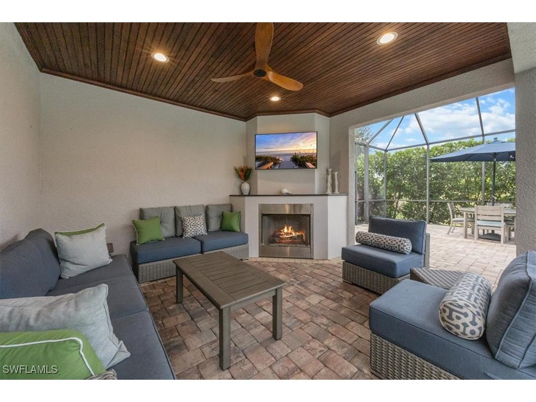 1007 Tivoli Drive Naples FL 34104 225078430 image21