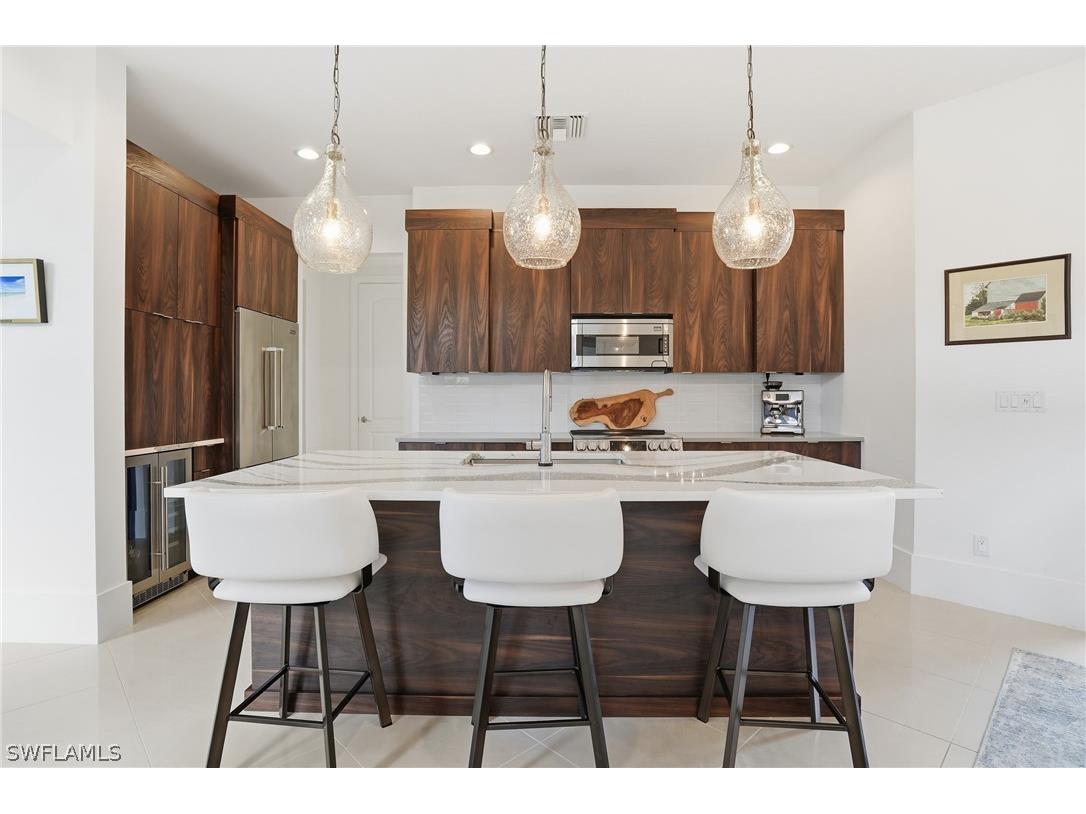 1008 7th Street S #B1 Naples FL 34102 226006477 image16