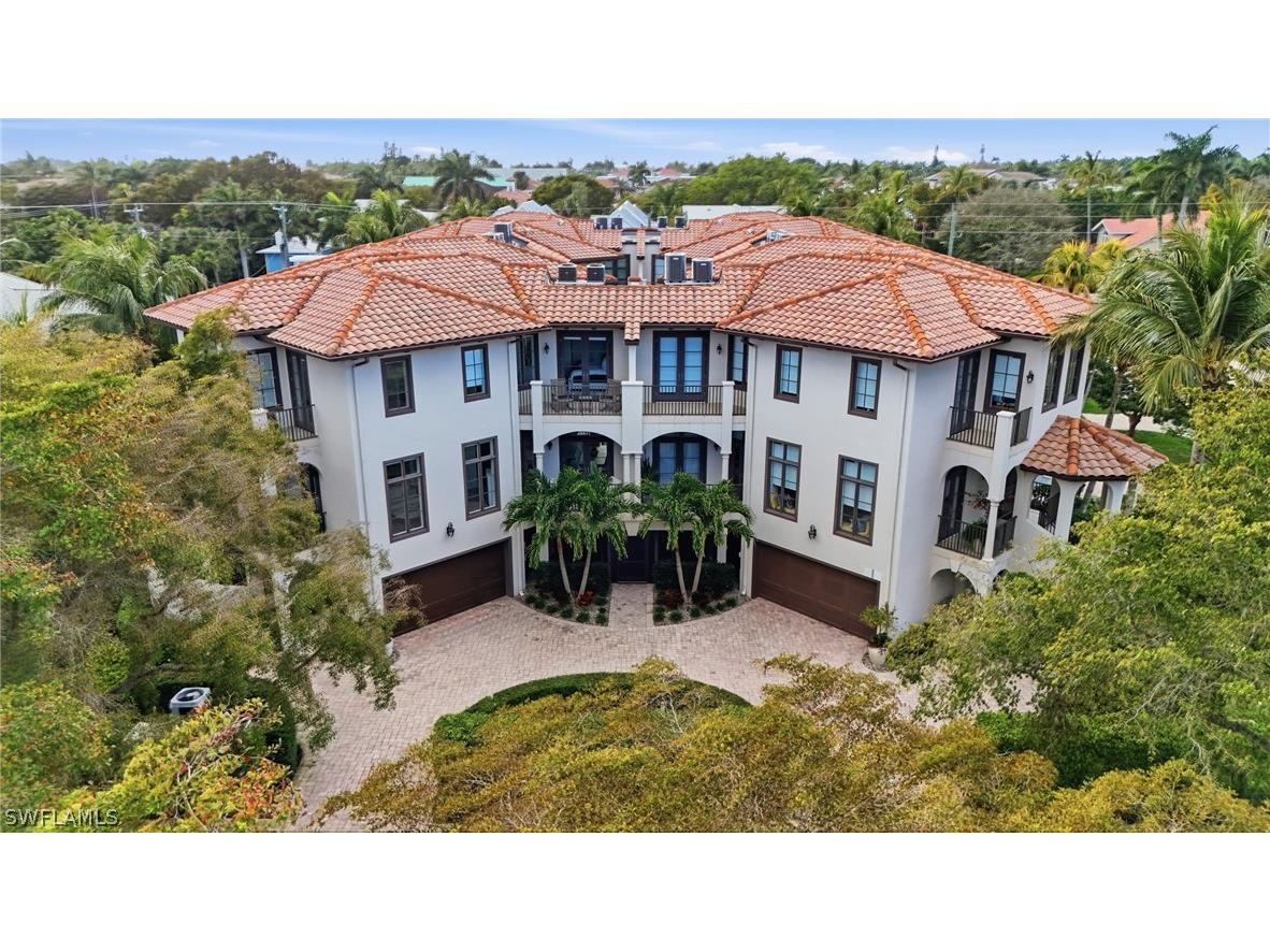1008 7th Street S #B1 Naples FL 34102 226006477 image2