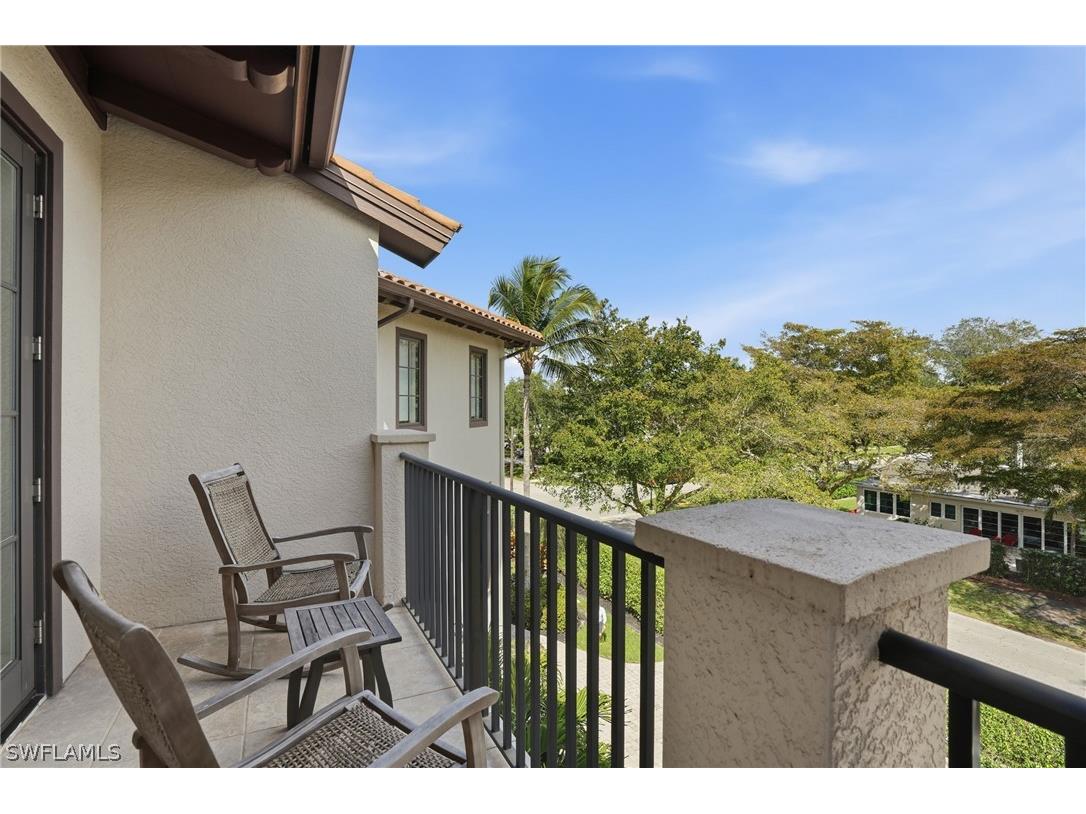 1008 7th Street S #B1 Naples FL 34102 226006477 image27
