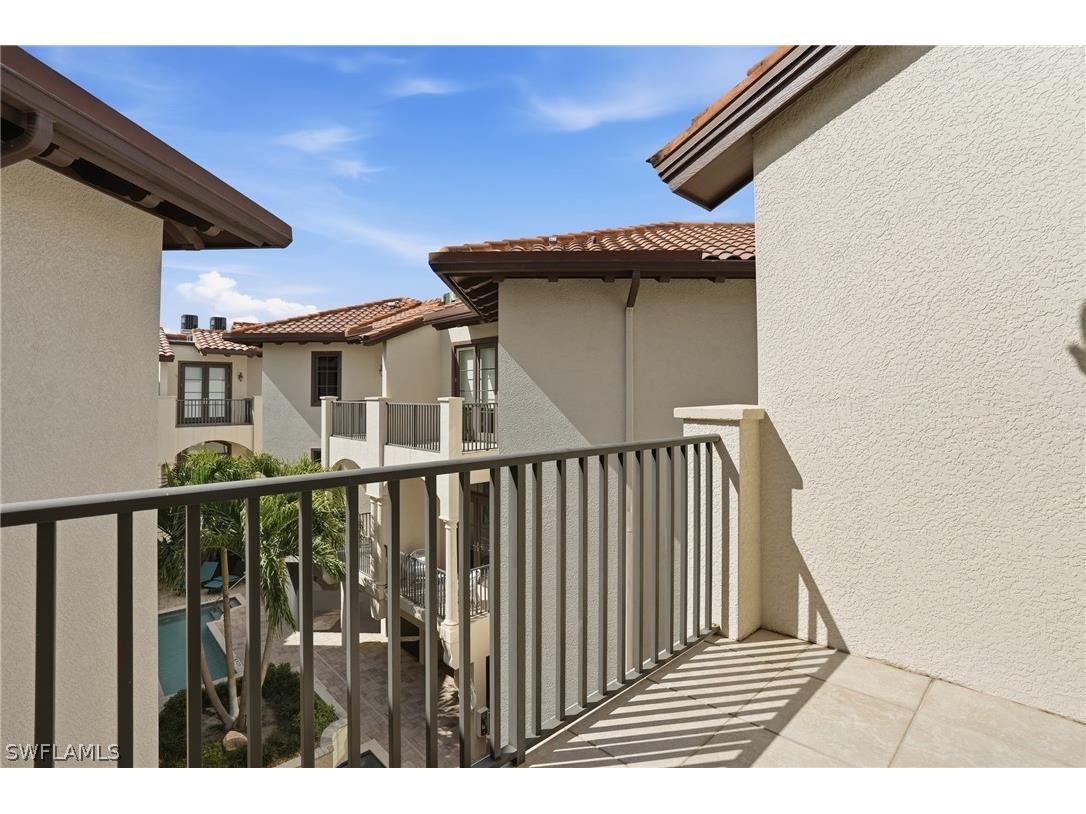1008 7th Street S #B1 Naples FL 34102 226006477 image28