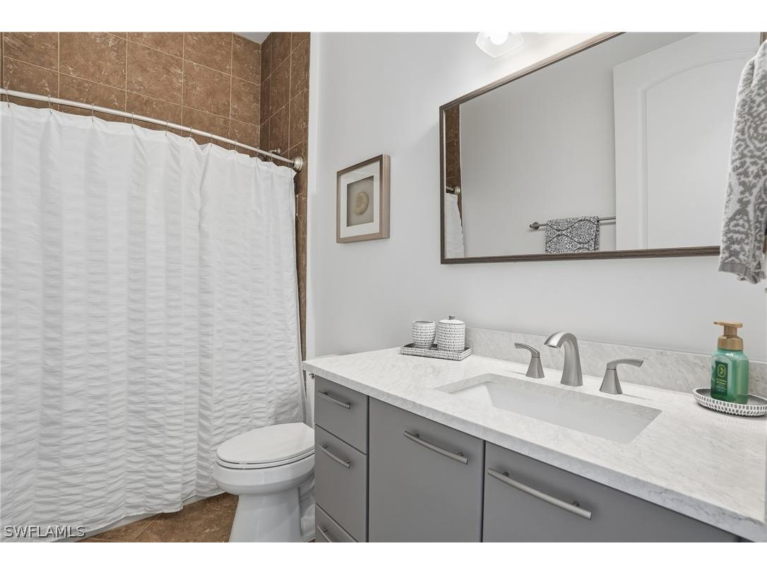 1008 7th Street S #B1 Naples FL 34102 226006477 image31