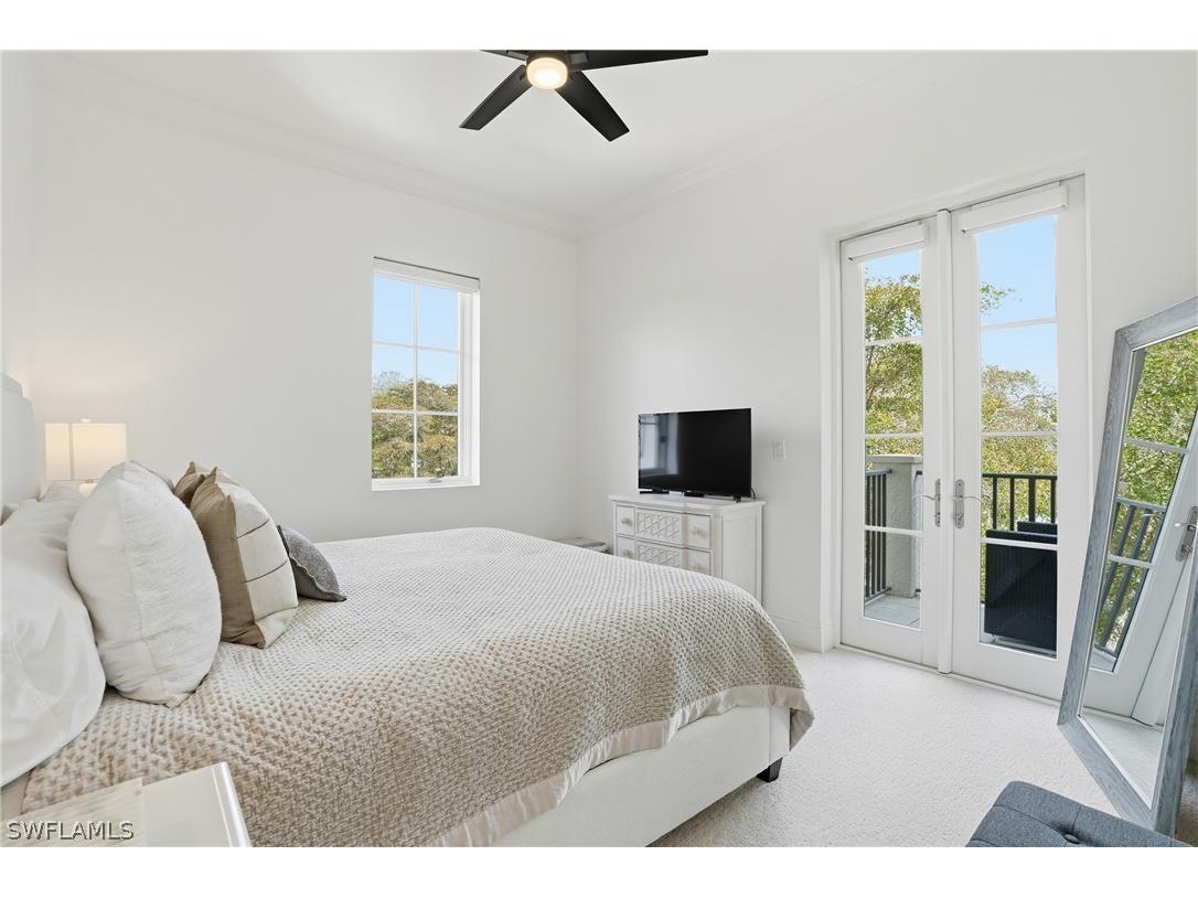 1008 7th Street S #B1 Naples FL 34102 226006477 image32