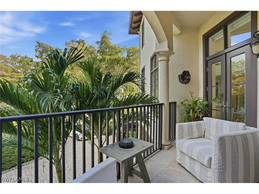 1008 7th Street S #B1 Naples FL 34102 226006477 image36