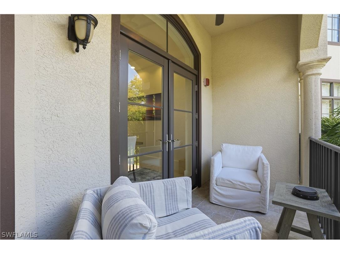 1008 7th Street S #B1 Naples FL 34102 226006477 image37