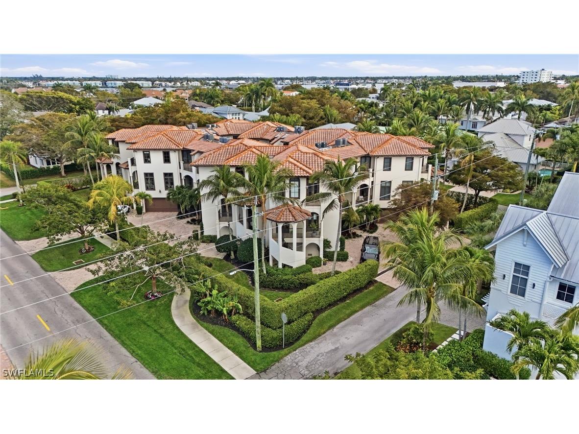 1008 7th Street S #B1 Naples FL 34102 226006477 image6