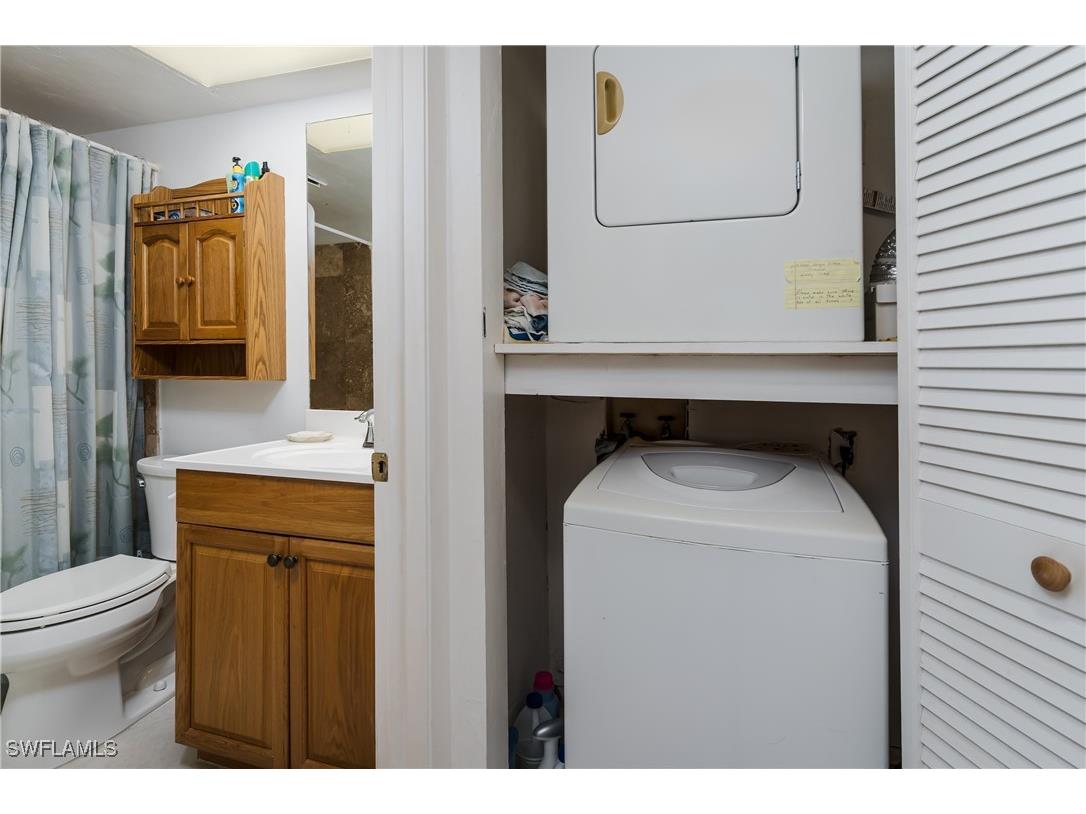 1008 Manatee Road #G104 Naples FL 34114 225071659 image19