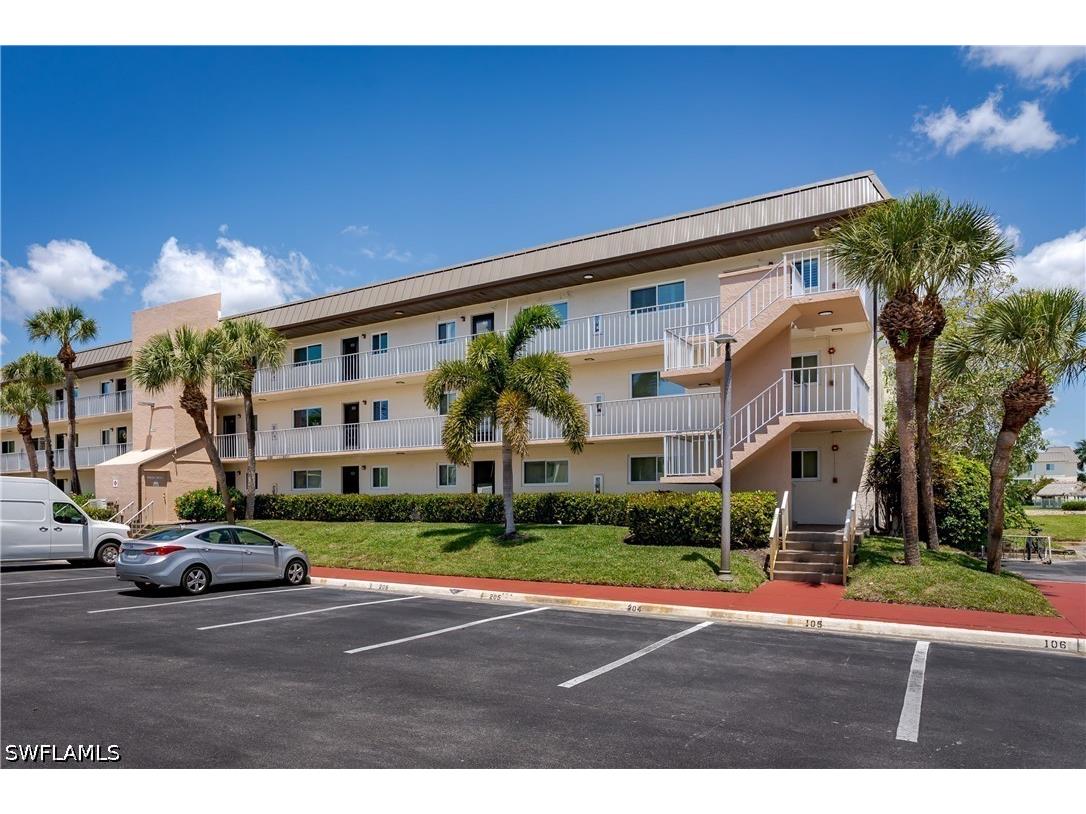 1008 Manatee Road #G106 Naples FL 34114 226017219 image2