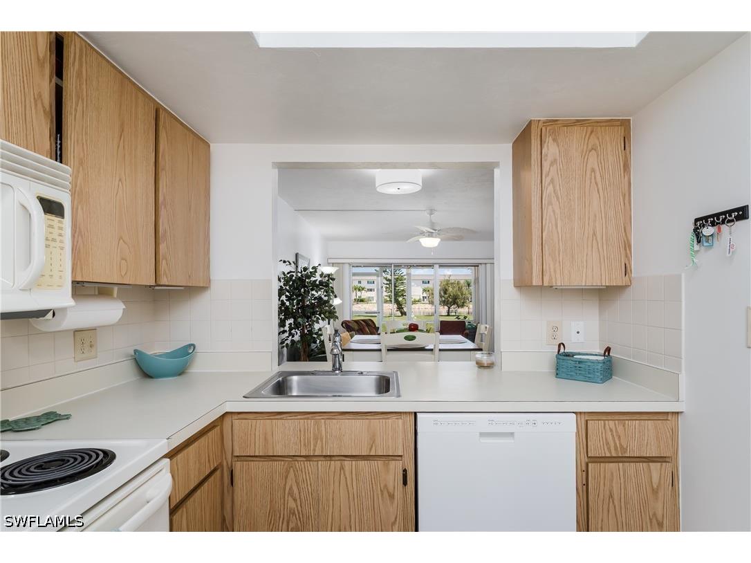 1008 Manatee Road #G106 Naples FL 34114 226017219 image3