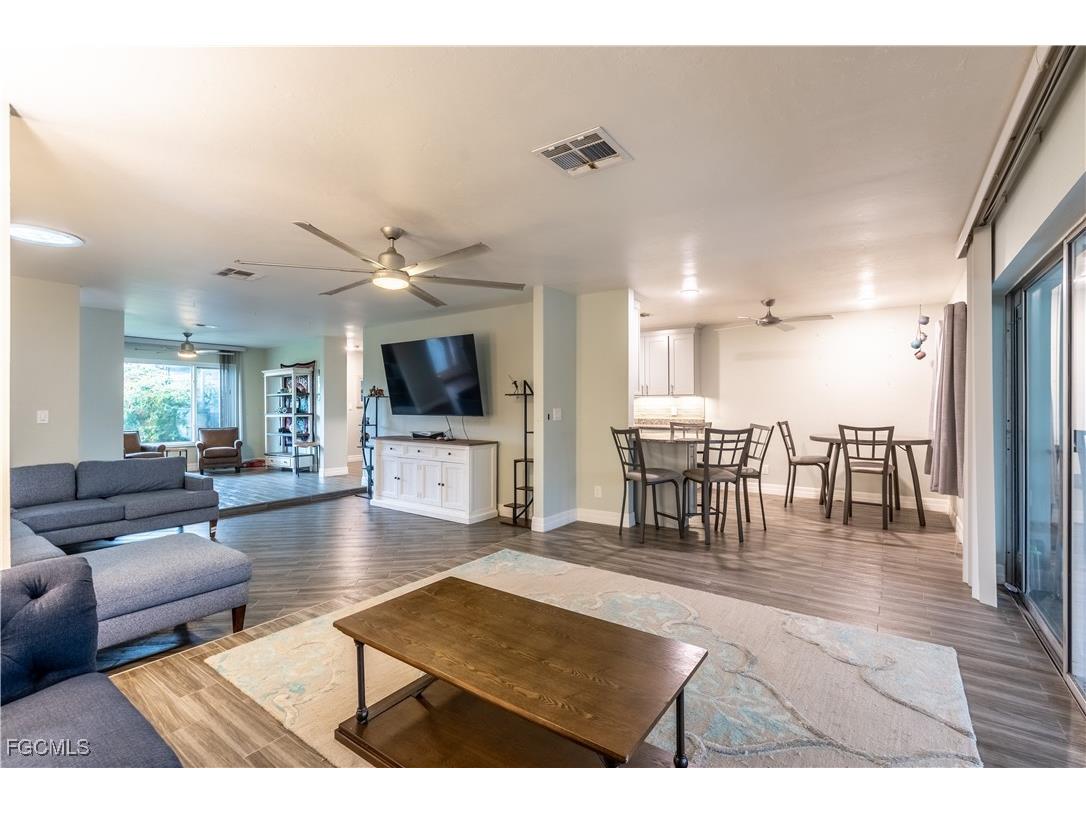 1008 SE 25th Terrace Cape Coral FL 33904 2025005238 image14