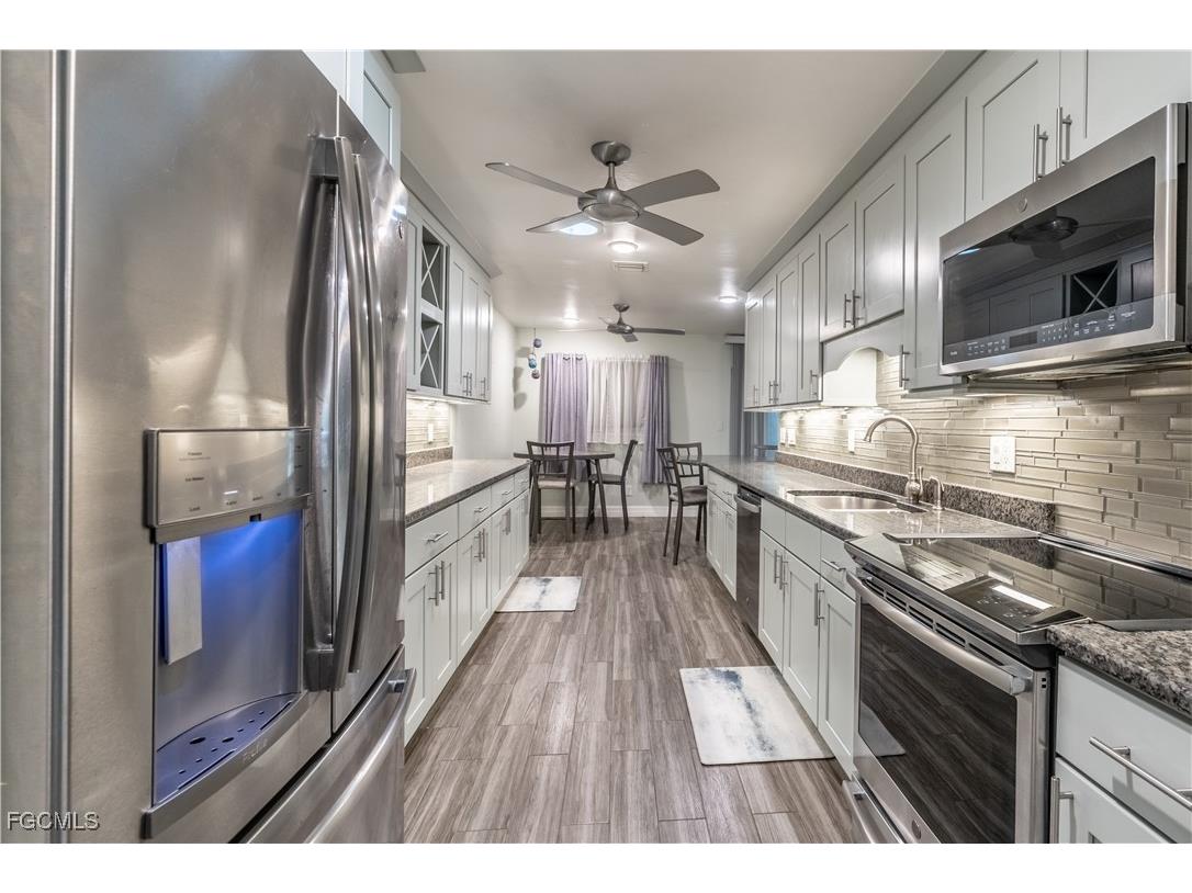 1008 SE 25th Terrace Cape Coral FL 33904 2025005238 image18