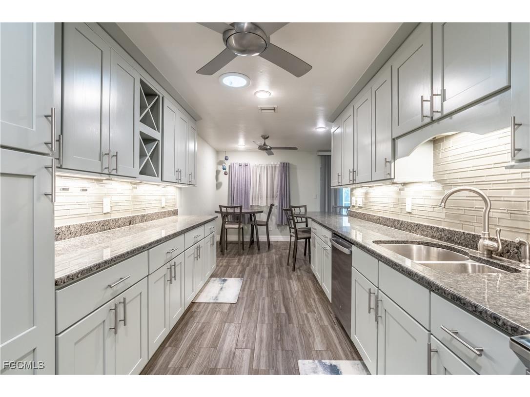 1008 SE 25th Terrace Cape Coral FL 33904 2025005238 image19