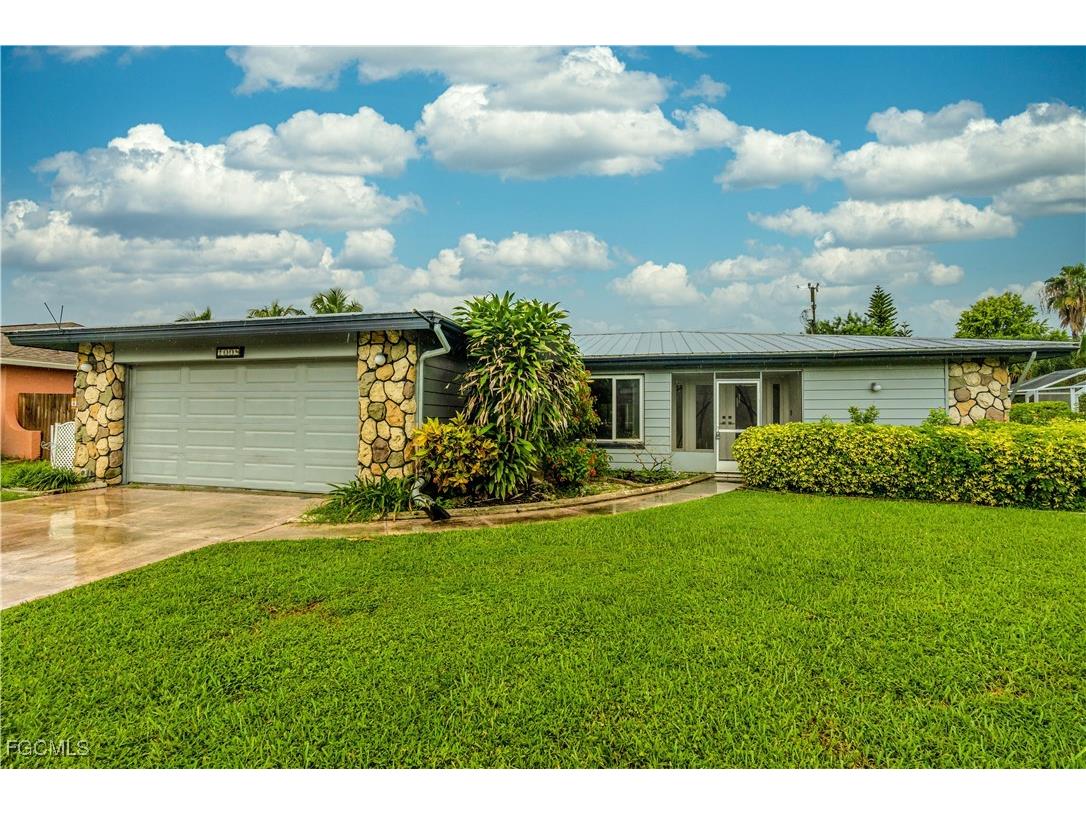 1008 SE 25th Terrace Cape Coral FL 33904 2025005238 image2