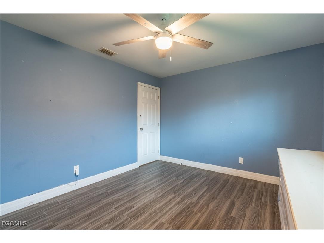 1008 SE 25th Terrace Cape Coral FL 33904 2025005238 image25