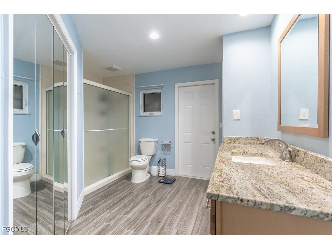 1008 SE 25th Terrace Cape Coral FL 33904 2025005238 image28